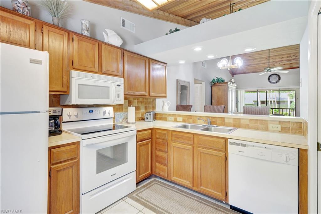2972 Kings Lake BLVD 2972