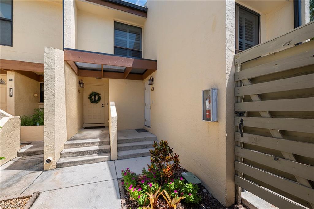 8765 Lateen LN 203