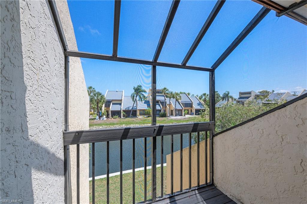 8765 Lateen LN 203 photo 16