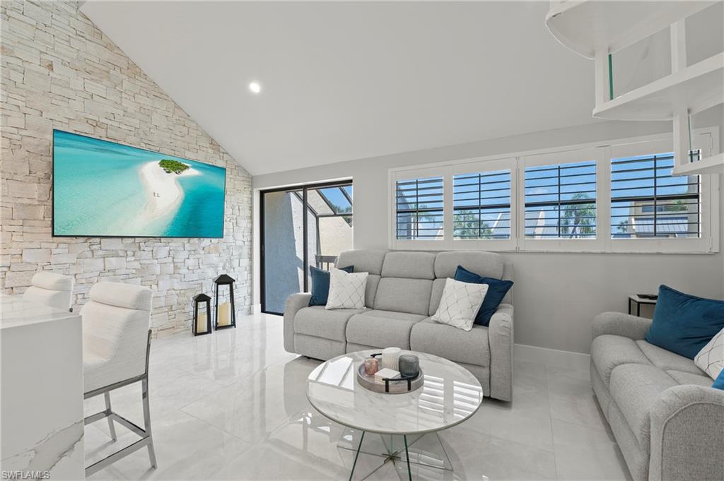 8765 Lateen LN 203 photo 9
