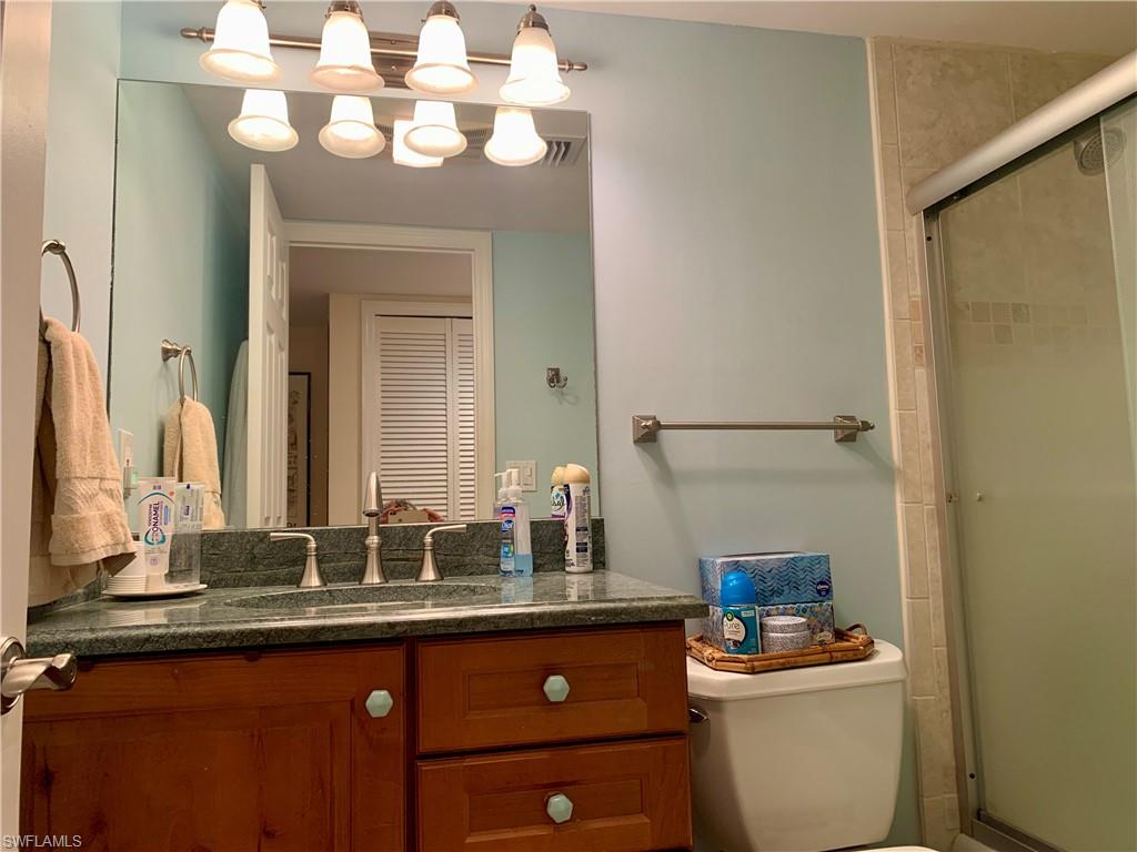 333 Harbour DR 211 photo 27
