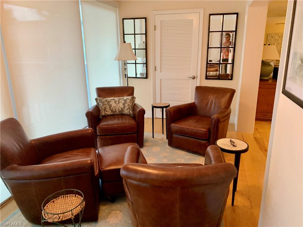 333 Harbour DR 211 photo 7
