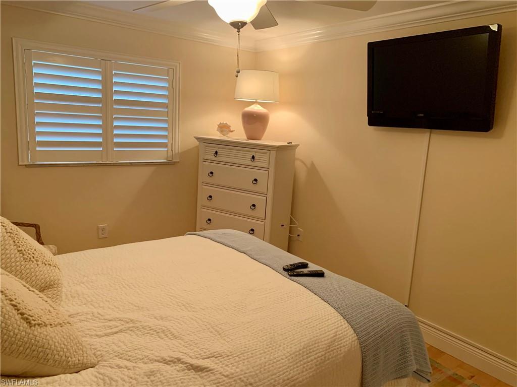 333 Harbour DR 211 photo 30