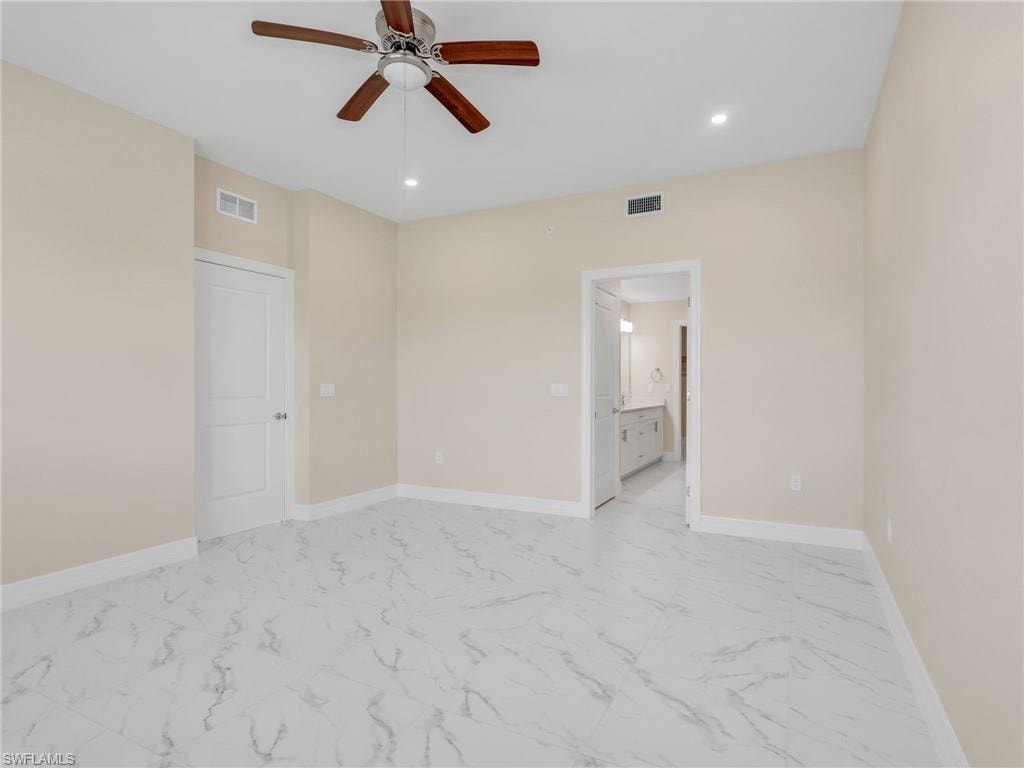 257 Indies Dr E 102 photo 25