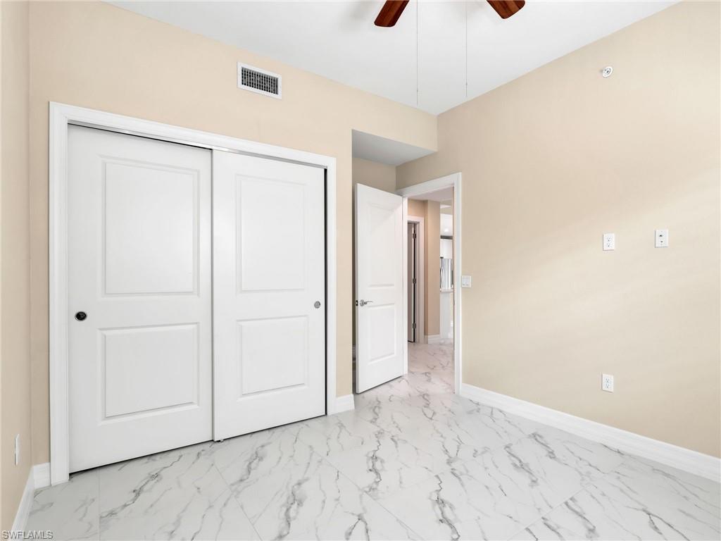 257 Indies Dr E 102 photo 21