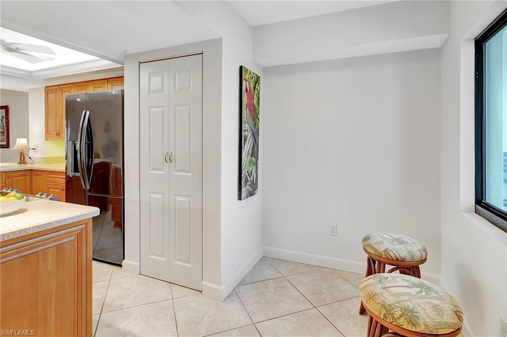 4263 Bay Beach LN 714 photo 20
