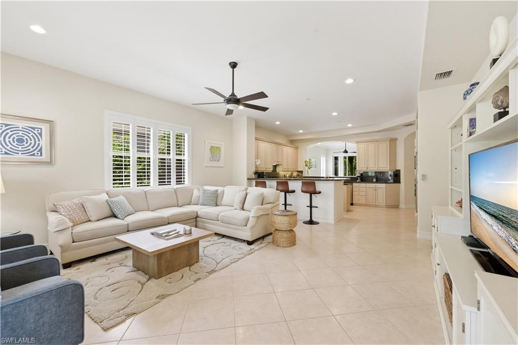 2859 Tiburon BLVD E 102 photo 24
