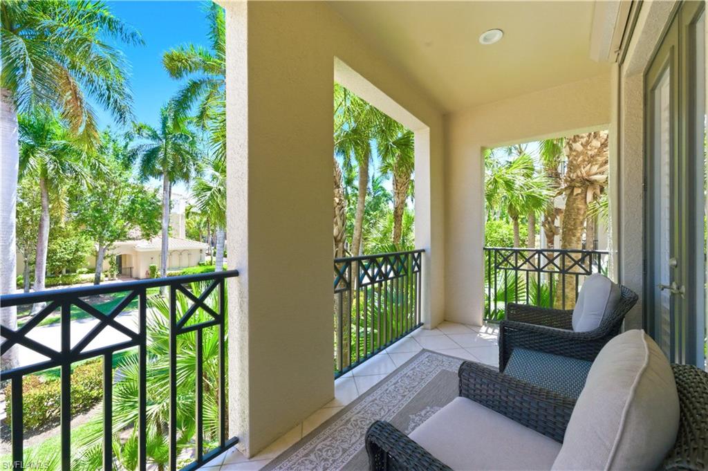 open seating with no screens in your view.