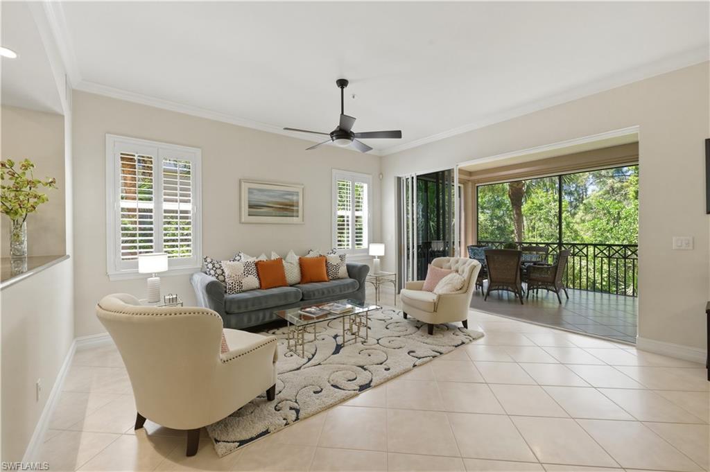 Access to the 1,000 sq. ft. screened balcony