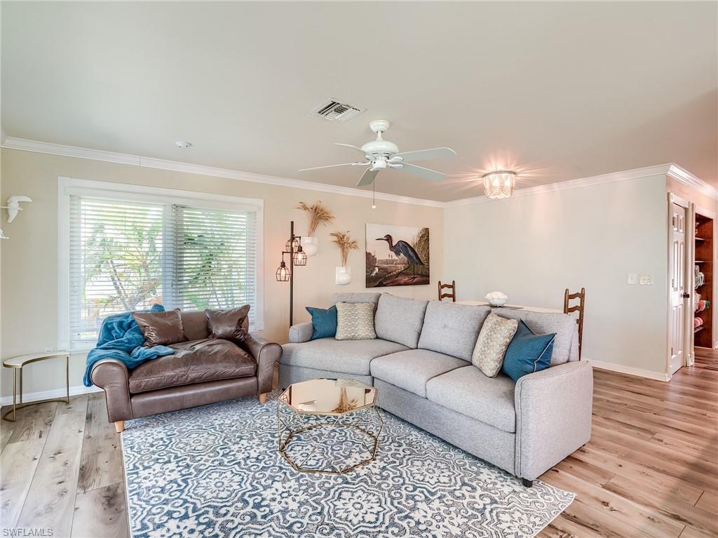 Beachy Living Room!