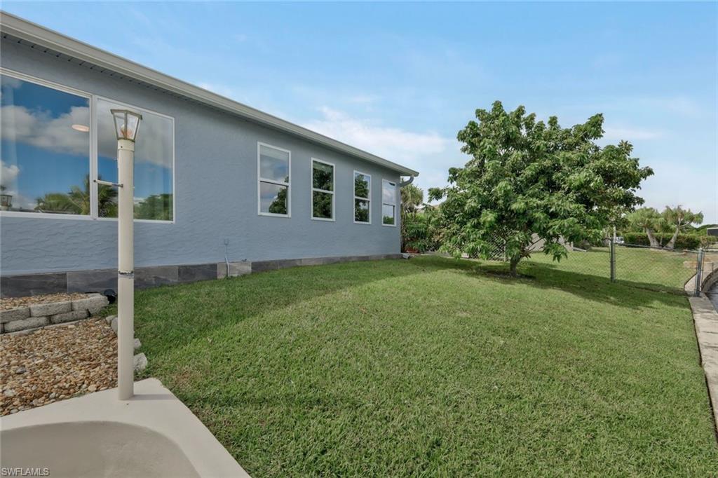 5943 Baker CT photo 33