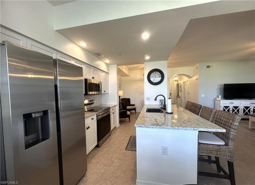 2720 Cypress Trace CIR 2928 photo 10