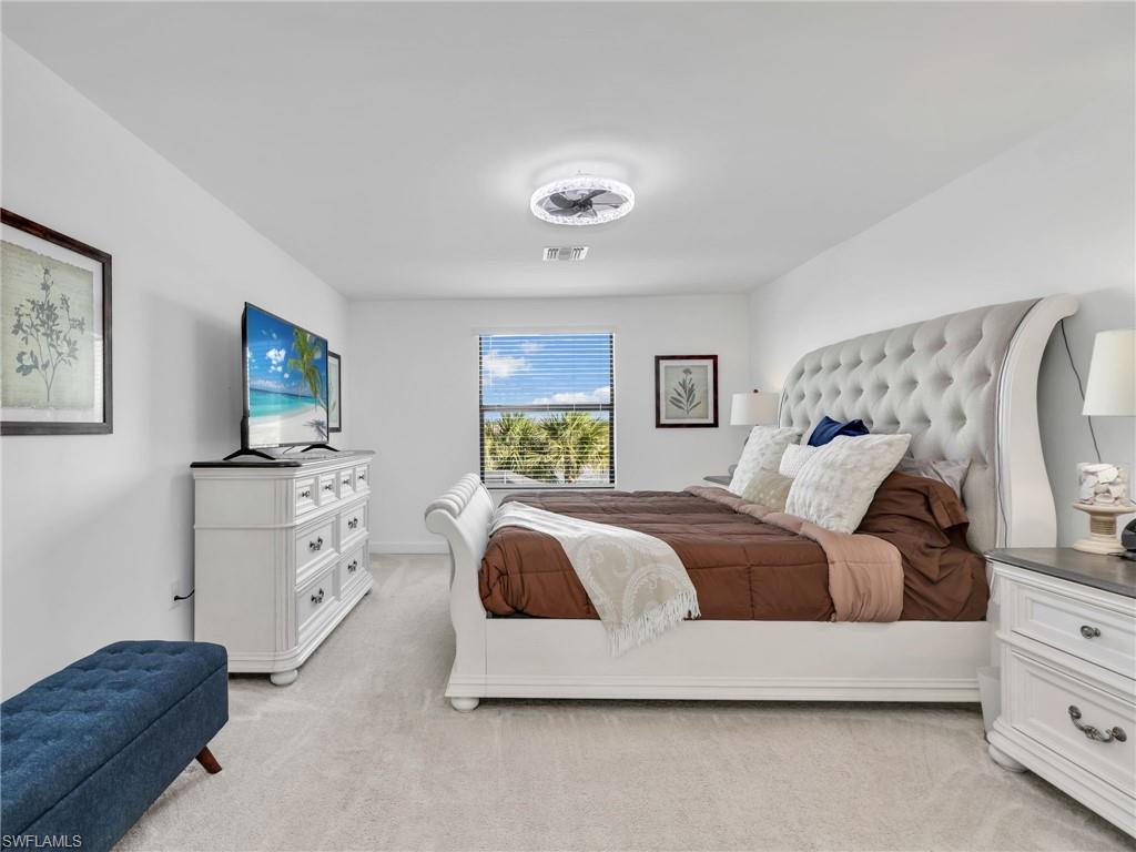 20195 Hartford BLVD photo 17