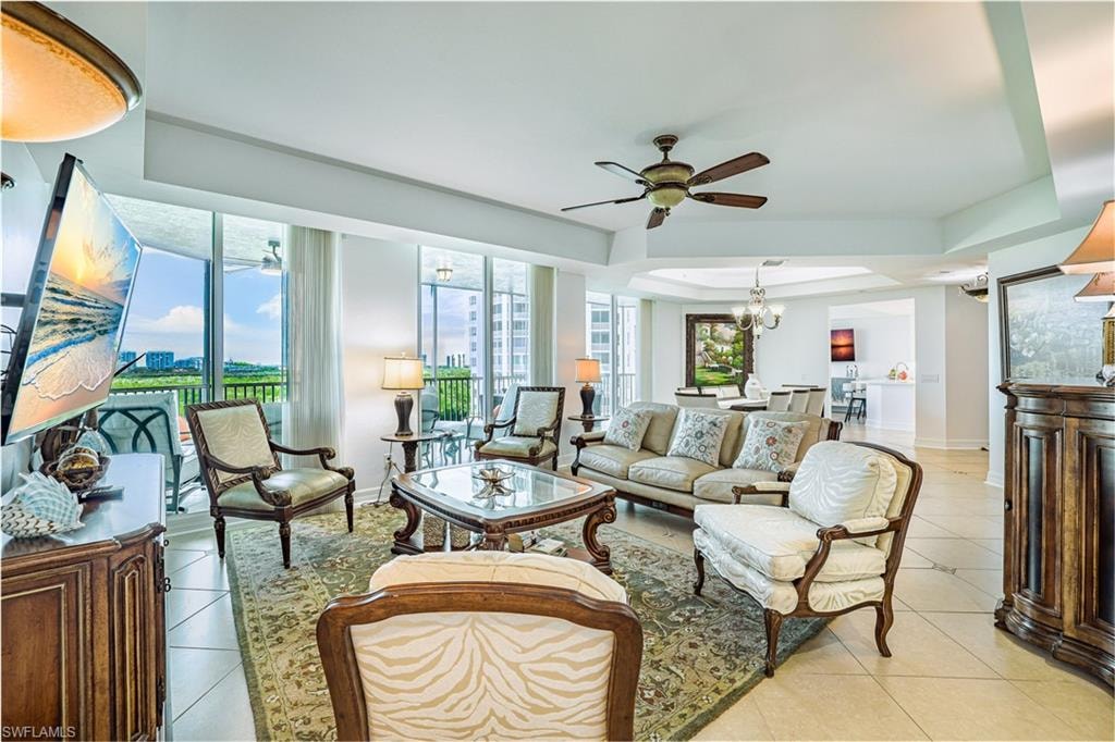 295 GRANDE WAY 505 photo 6