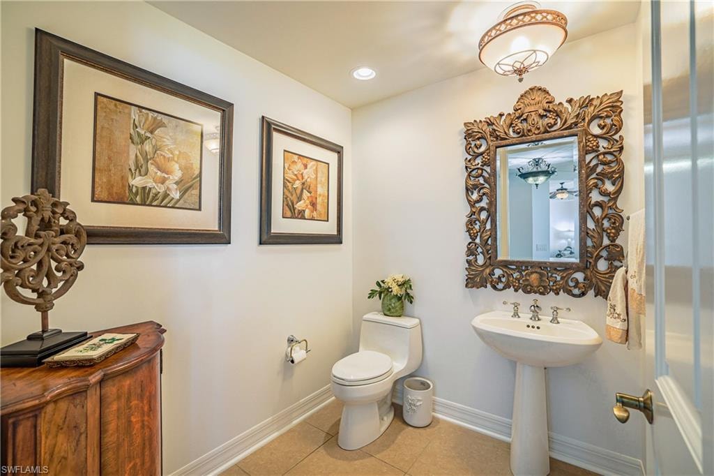 295 GRANDE WAY 505 photo 12