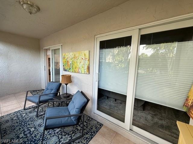 788 Park Shore DR F17 photo 30