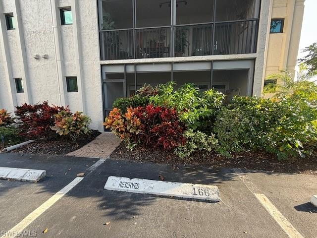 788 Park Shore DR F17 photo 31