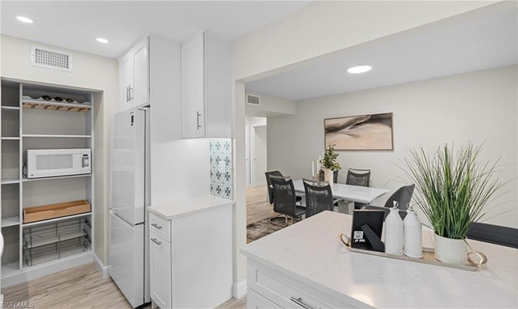 Kitchen pantry