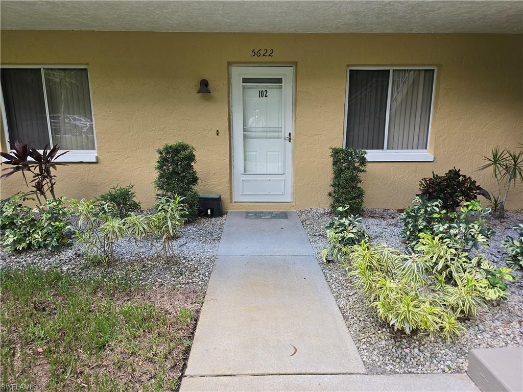 5622 Woodmere Lake CIR B102 photo 16
