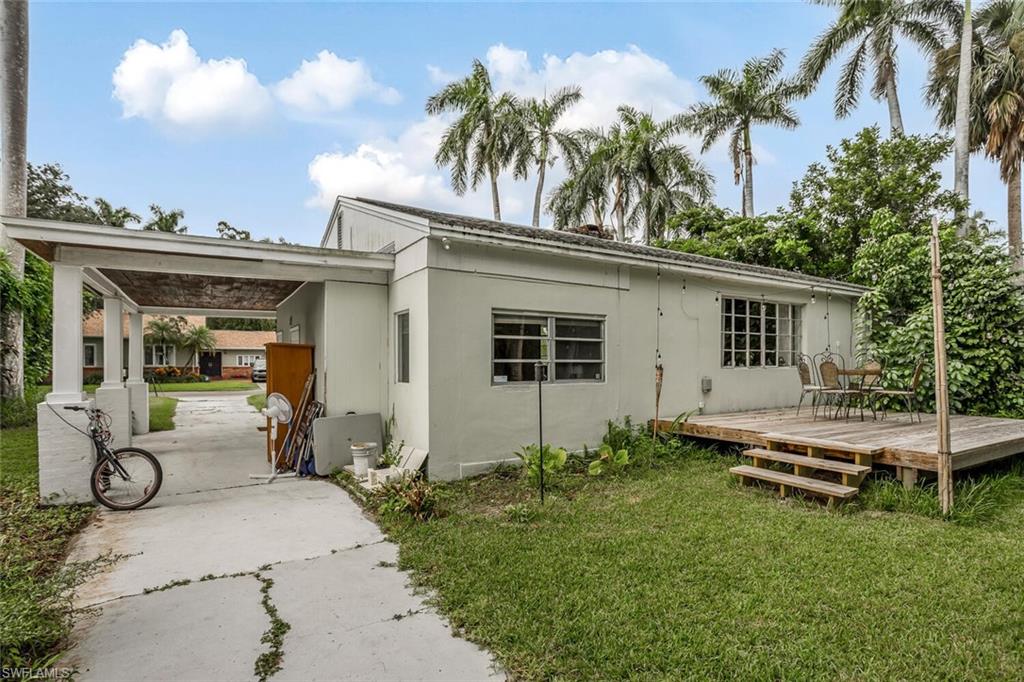 1429 Sandra DR photo 20