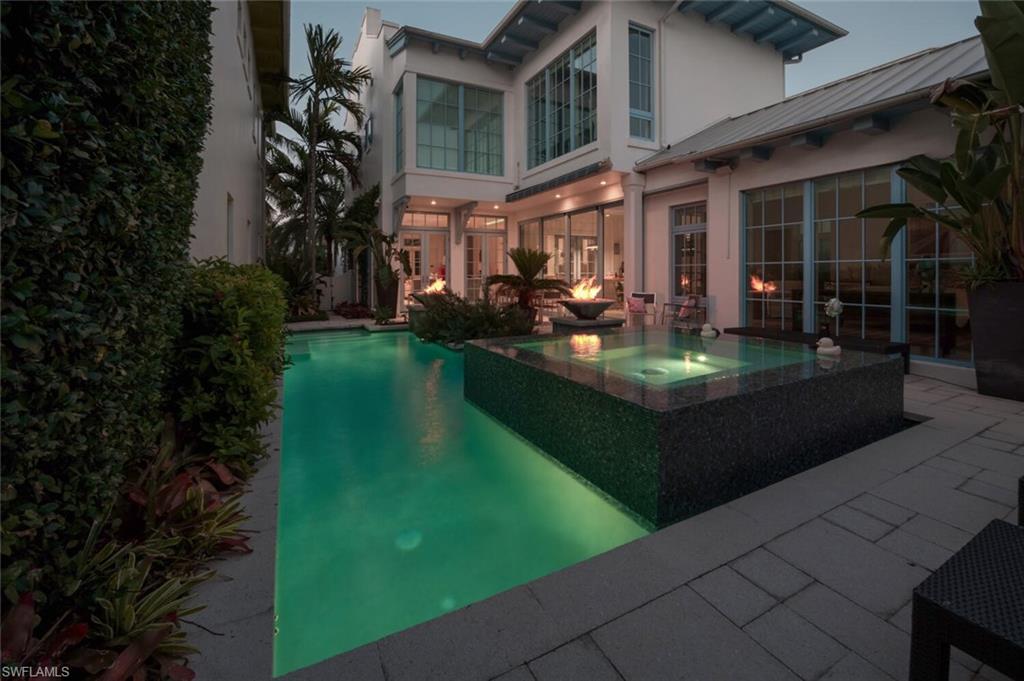 982 9th AVE S photo 47