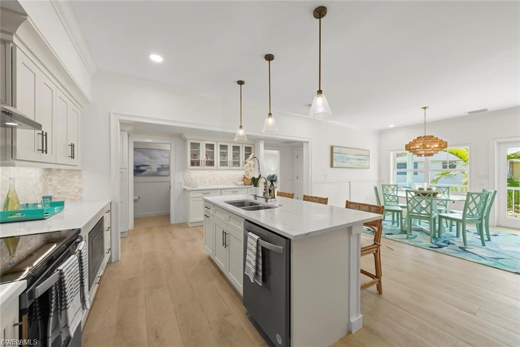 1163 Seagrape LN photo 12