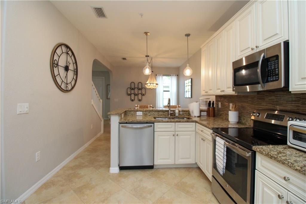 9025 Alturas ST 3102 photo 21