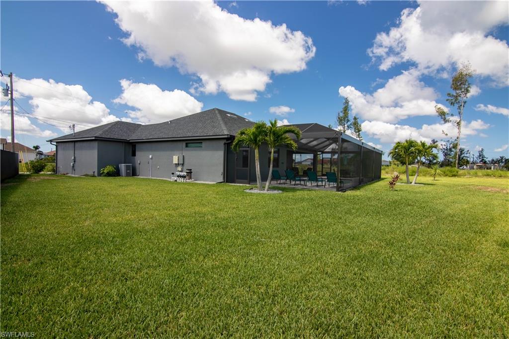 1833 SW 11th TER photo 27