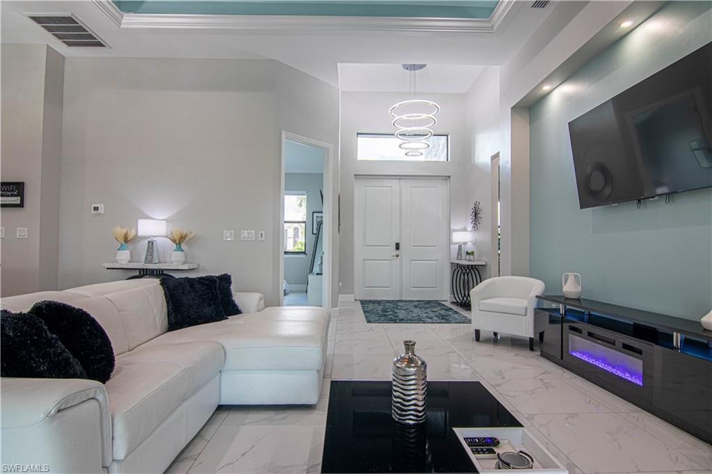 1833 SW 11th TER