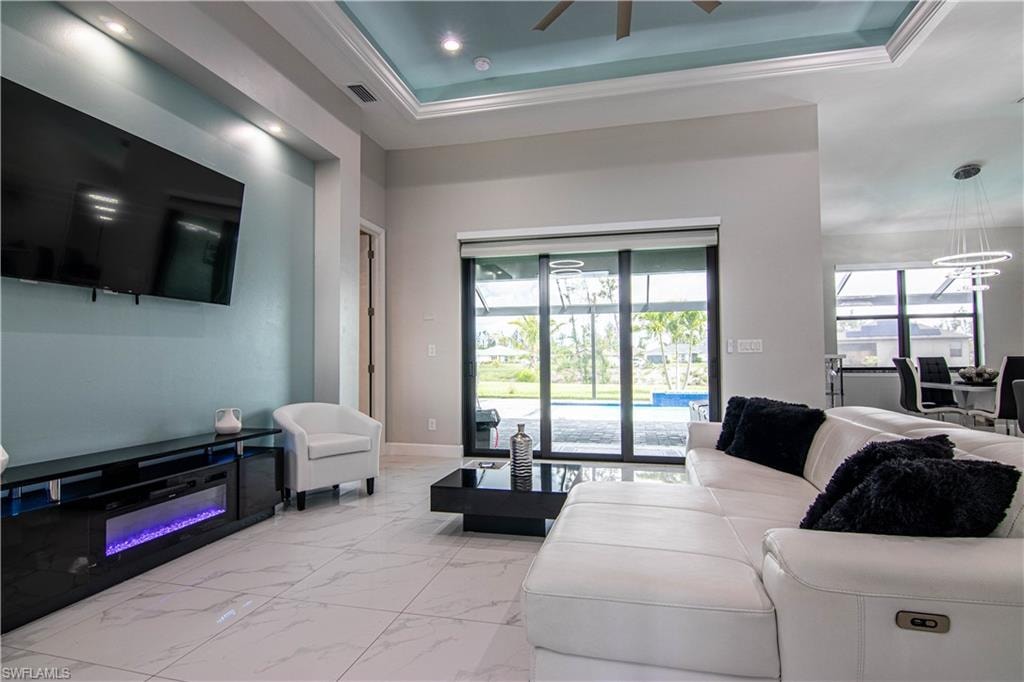 1833 SW 11th TER