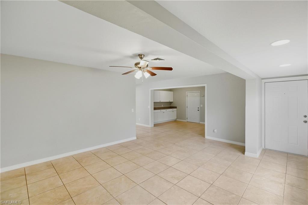 728 Tower DR