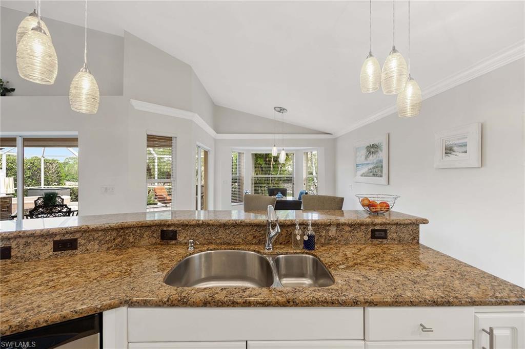 8468 Indian Wells WAY photo 16