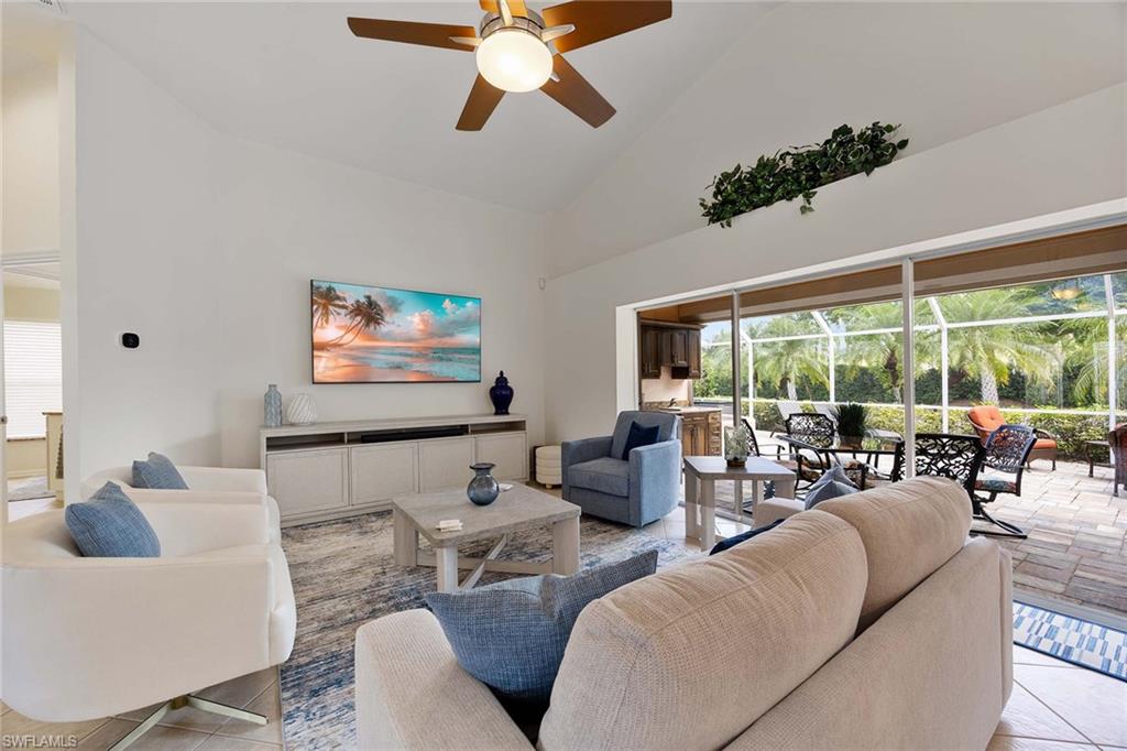 8468 Indian Wells WAY photo 7
