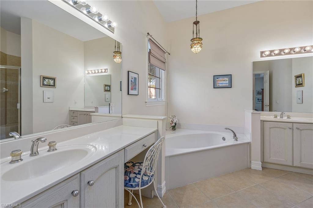 8465 Mallards WAY photo 13