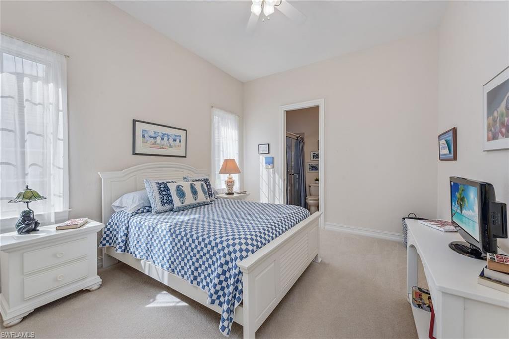 8465 Mallards WAY photo 15