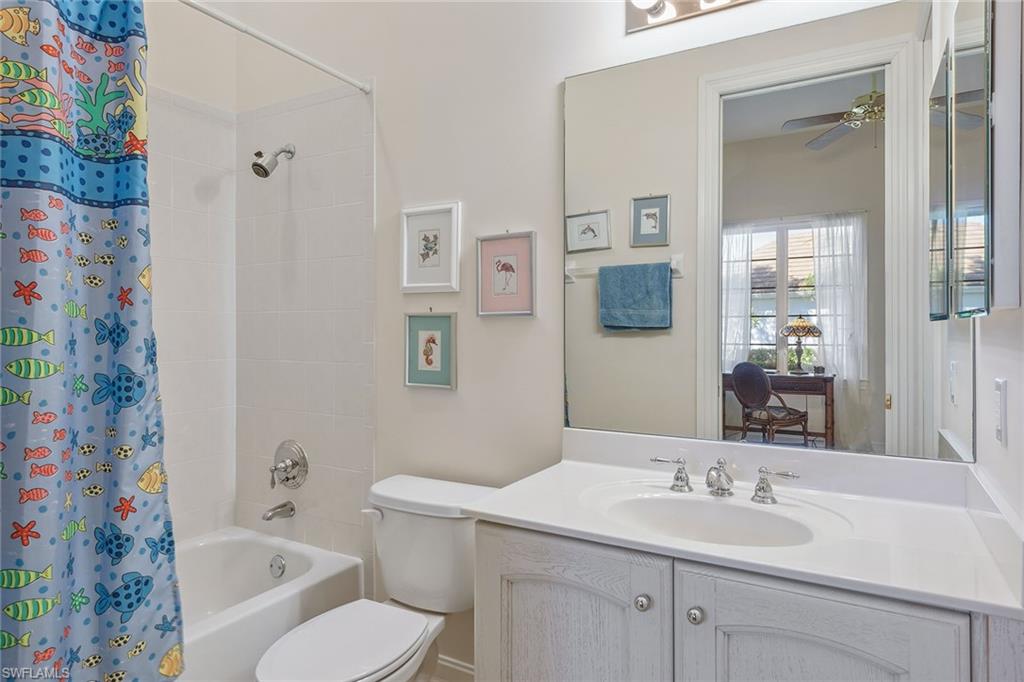 8465 Mallards WAY photo 19