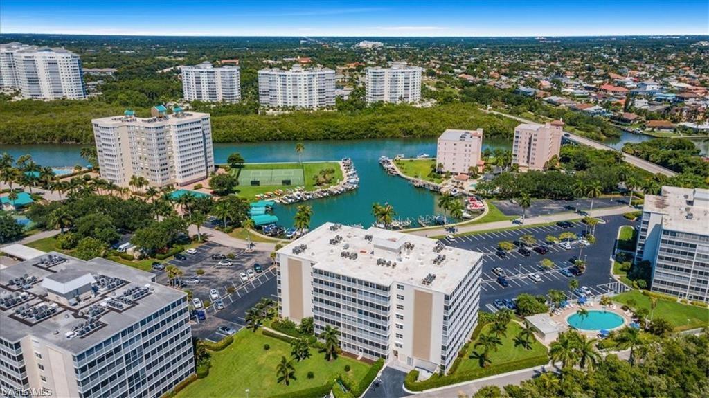 3 Bluebill AVE 207