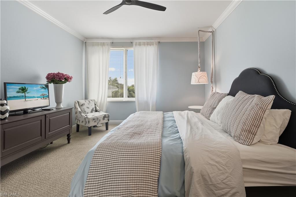 275 Indies WAY 403 photo 13