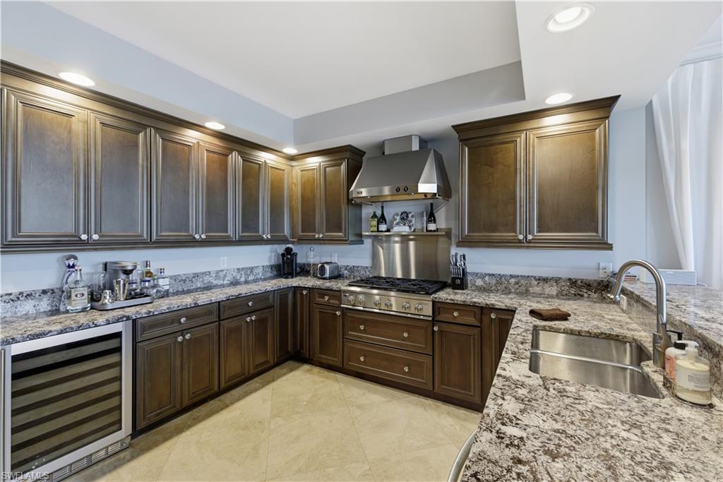 275 Indies WAY 403 photo 20