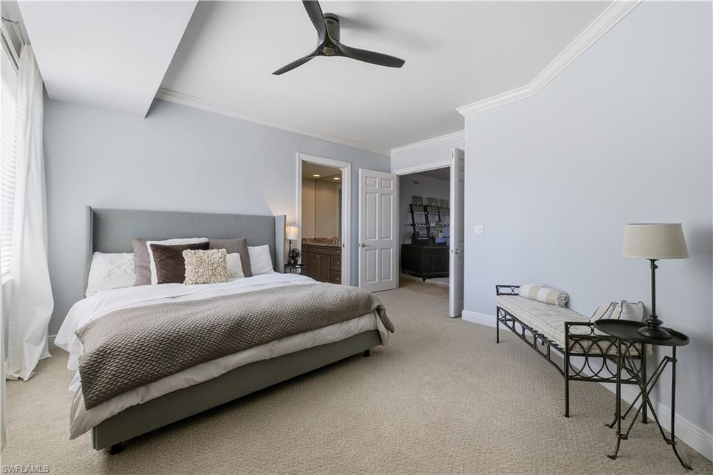 275 Indies WAY 403 photo 8