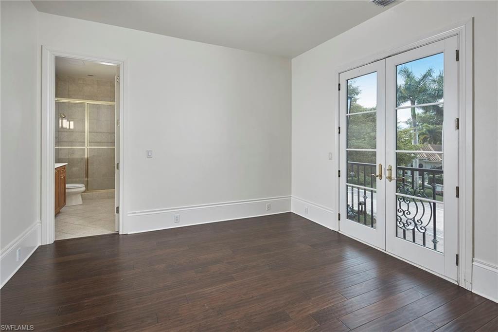 1609 Chinaberry WAY photo 20