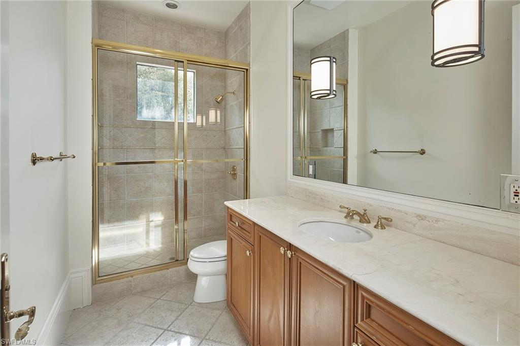 1609 Chinaberry WAY photo 19