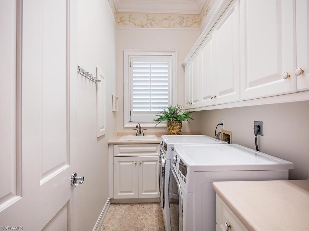 2080 Gordon DR photo 24