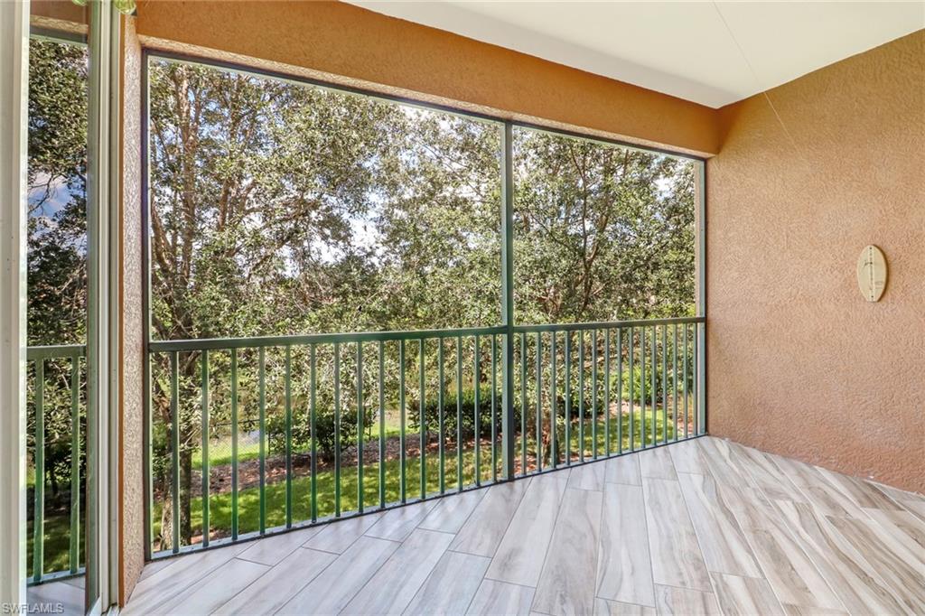Screened in lanai