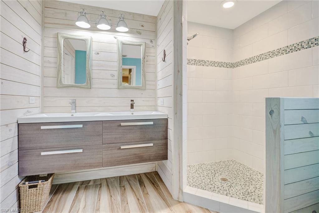 10037 Heather LN 403