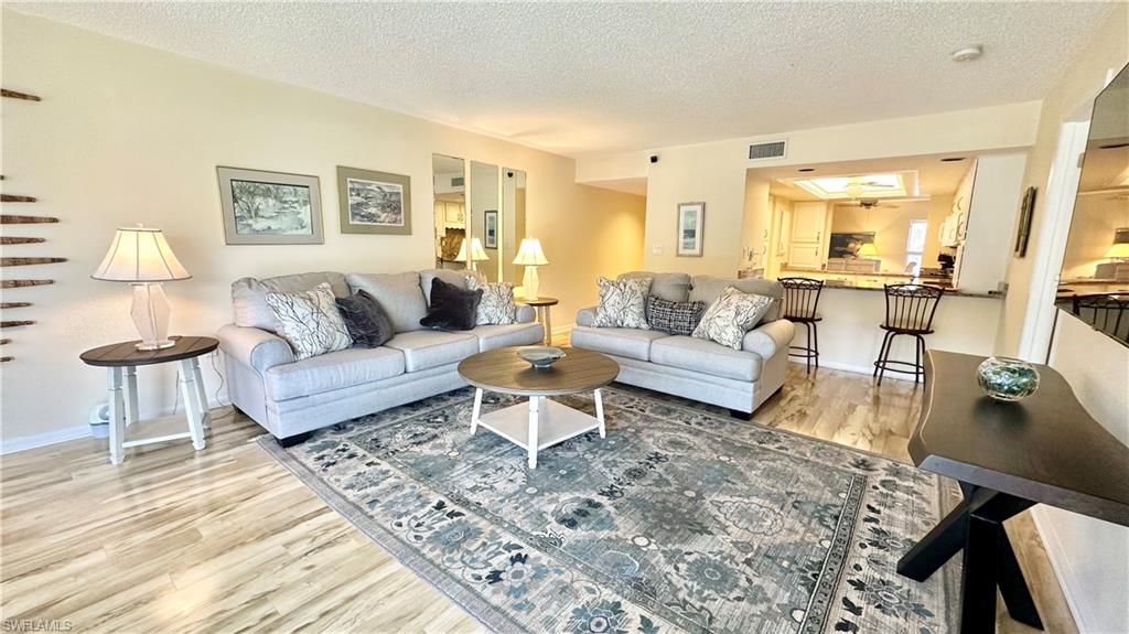 6979 Winkler RD 117