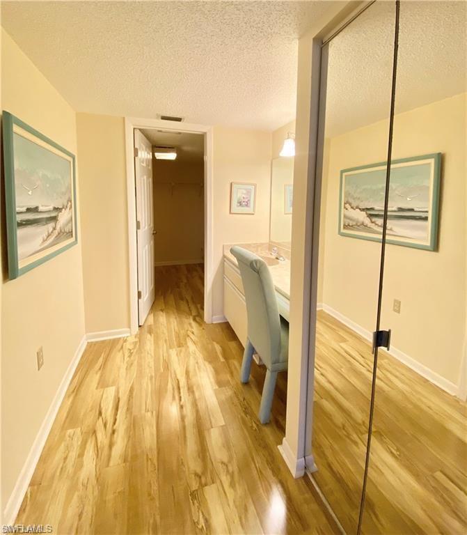 6979 Winkler RD 117 photo 8