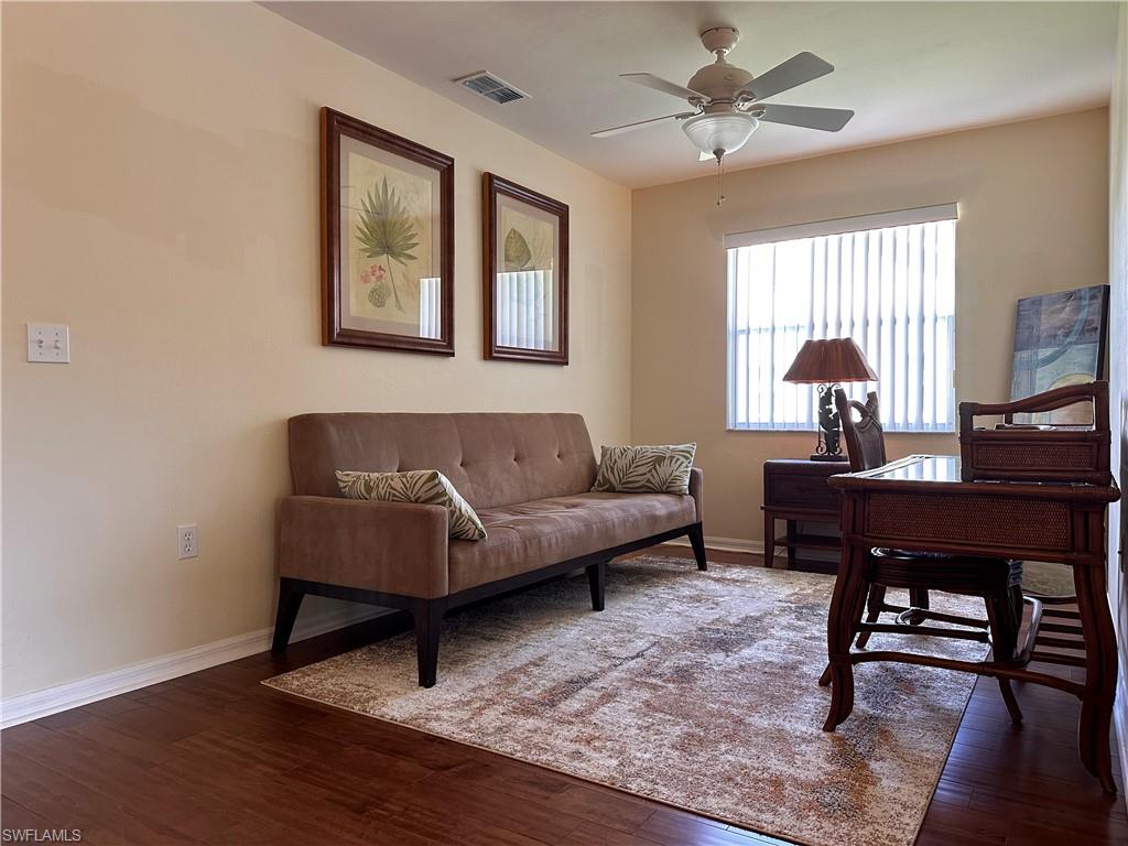 321 Robin Hood CIR 201 photo 15