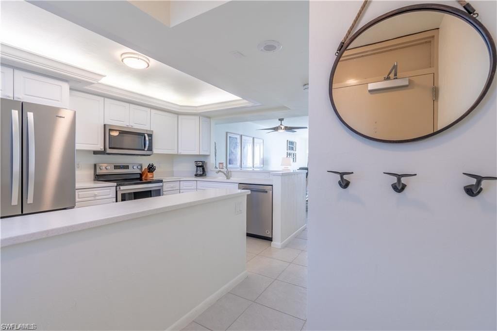 440 Seaview CT 805
