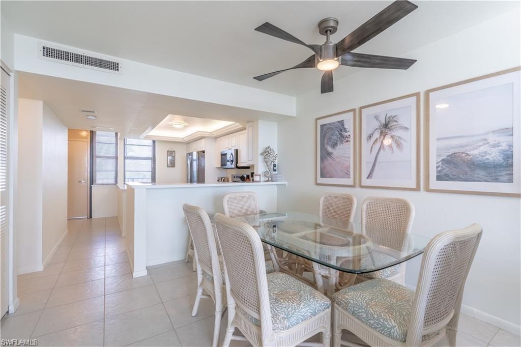 440 Seaview CT 805 photo 7